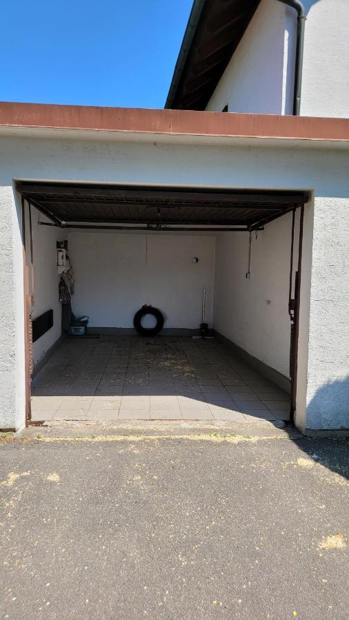 Eg Links-Wunderschoene 70M Grosse 2-Zimmer City Wohnung Naehe Salzburg Freilassing Exterior photo